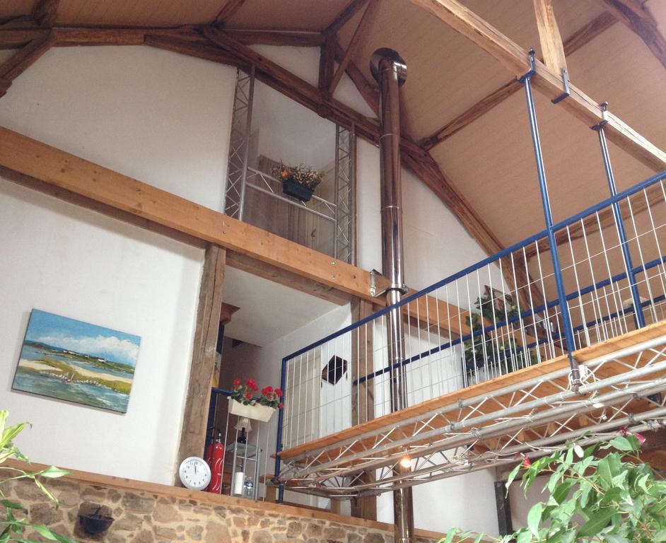 Le Pigeonnier De Quarre Bed and Breakfast Εξωτερικό φωτογραφία