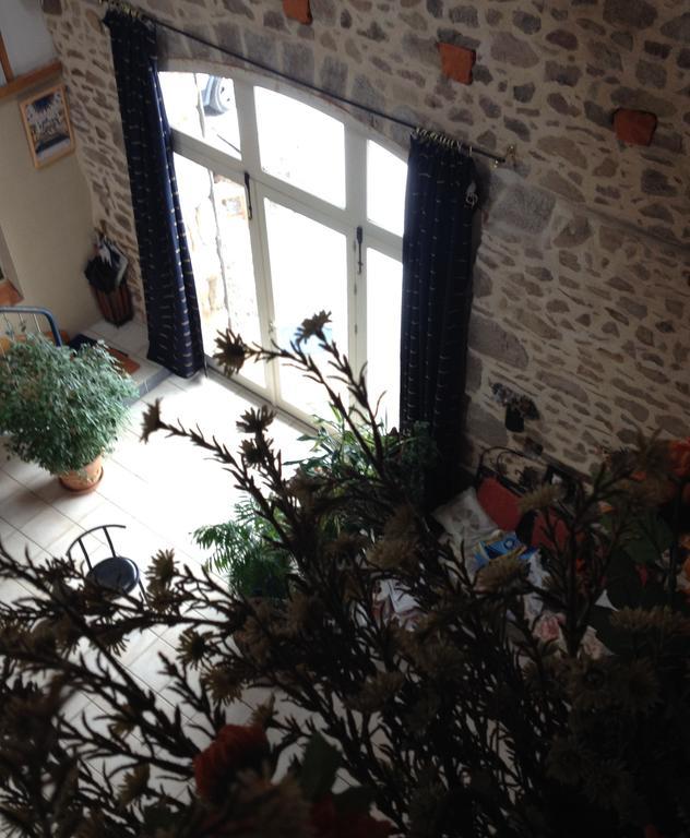 Le Pigeonnier De Quarre Bed and Breakfast Εξωτερικό φωτογραφία